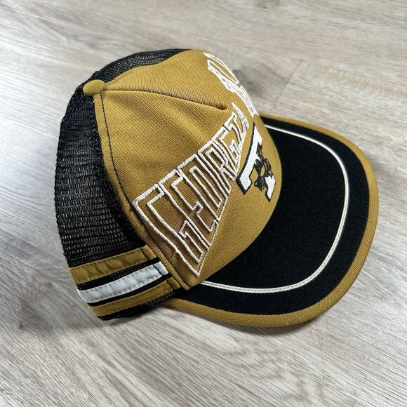 Vintage Georgia Tech Yellow Jackets Hat Snapback Trucker 3 Stripe Gold Black USA - Picture 2 of 9